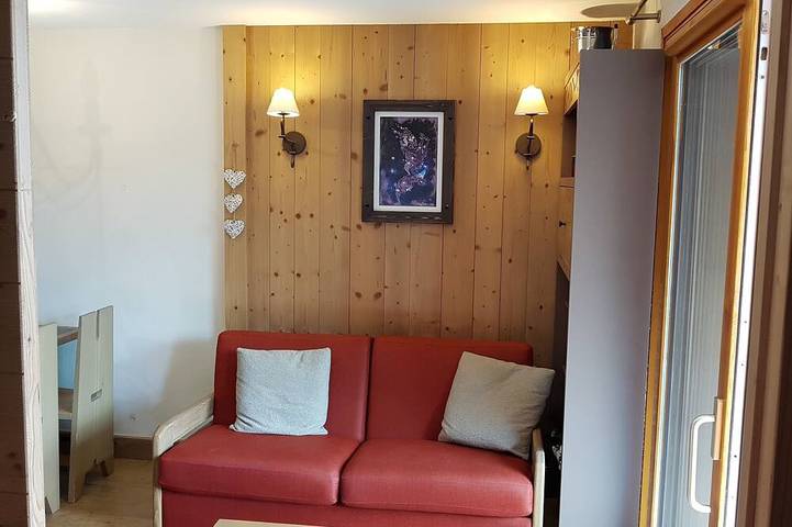 Location de vacances pour 4 personnes, avec terrasse ainsi que piscine et sauna à Risoul