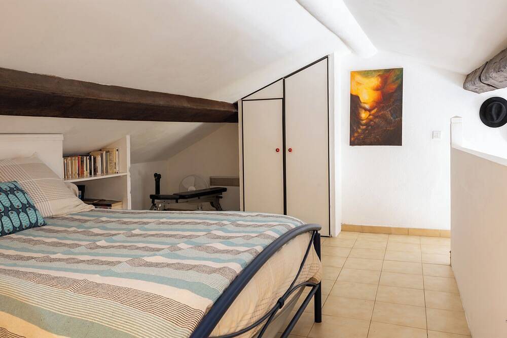 Entire apartment, Casa Erbalunga – Au cœur du village, proche du port et de la plage in Erbalunga, Brando