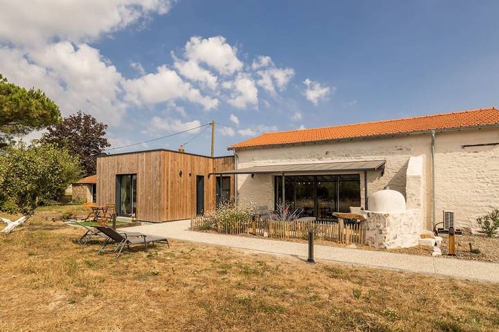 Gîte pour 4 personnes, avec Terrasse et Jardin à Saint-Père-en-Retz