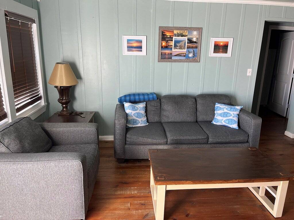 Wahoo ist ein Waterfront Camp mit Bootszugang und Bootsanleger in Grand Isle, Jefferson Parish