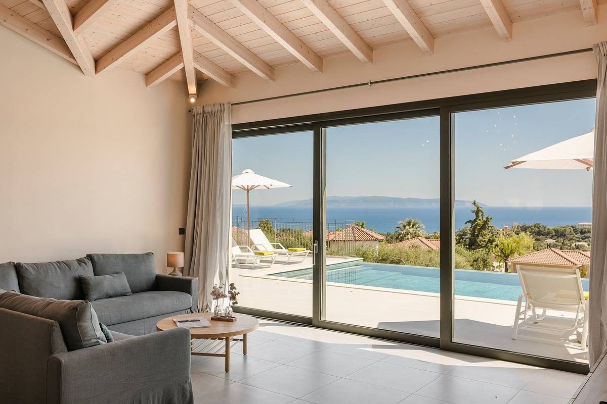 Villa Sciron with Private Pool in Mousata, Cefalonia