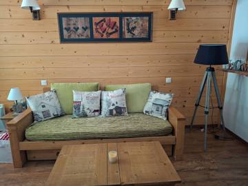Gîte pour 4 personnes, avec terrasse à Brides-les-Bains