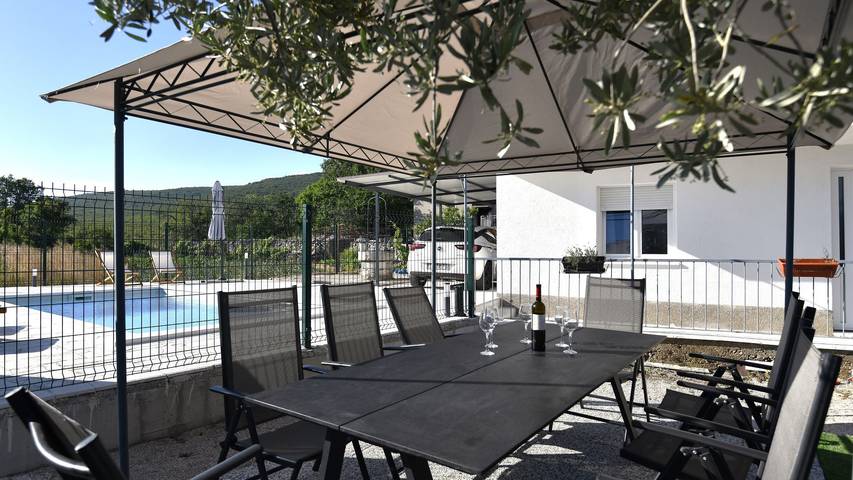 Holiday Home Dino by Villas Guide in Dalmatinisches Zagora
