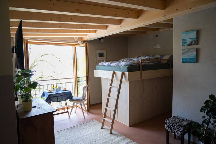 Ganze Ferienwohnung, Studio Apartment Lindennest in Waging am See, Rupertiwinkel