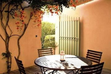 Villa pour 6 Personnes dans Cala Rossa, Lecci, Photo 3