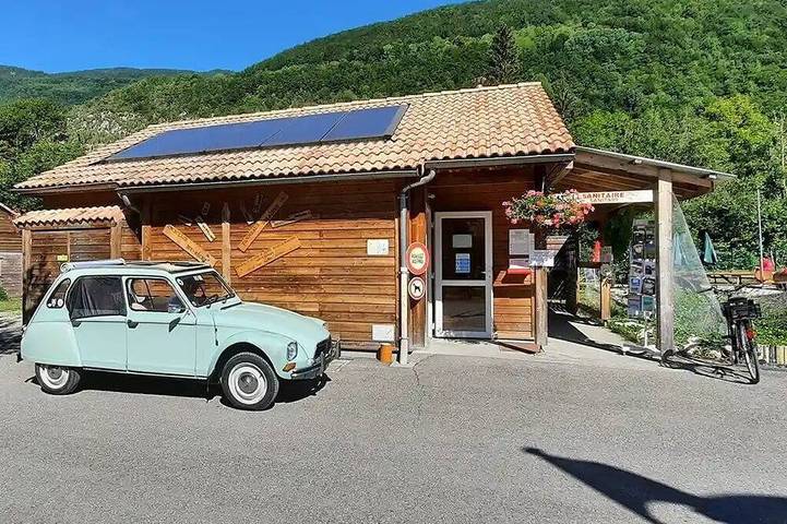 Gîte pour 4 personnes à Chézery-Forens - 3
