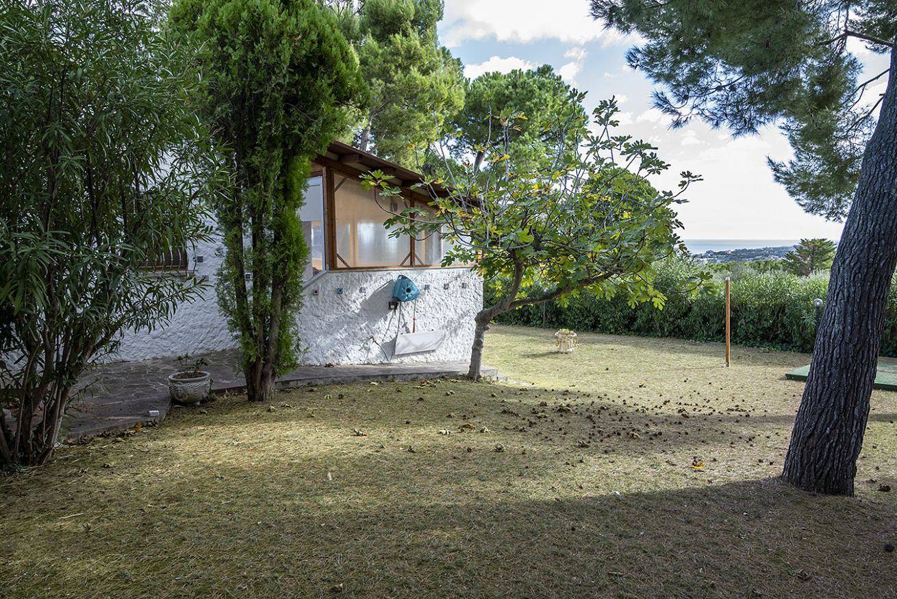 Appartement entier, N269 - Numana, single four-room villa with garden in Riviera del Conero