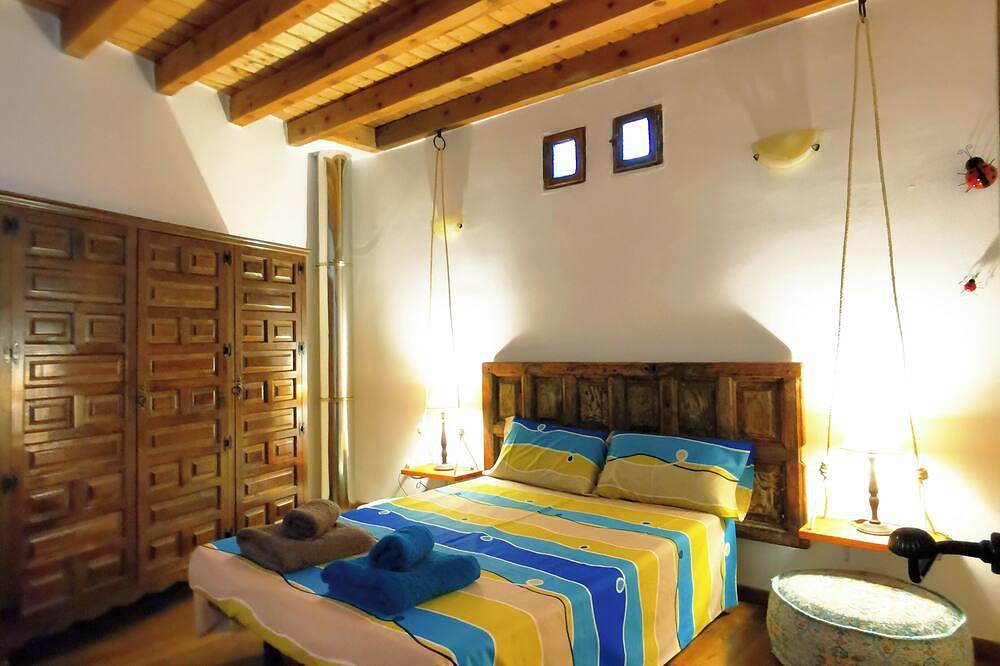 Casa rural de alquiler completo in Montejo de Tiermes, Provincia de Soria