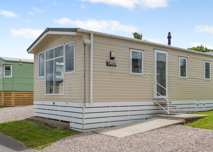 Caravan for 8 people on the Isle of Wight