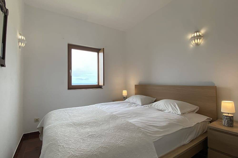 Ganze Wohnung, Miradouro House in Carrapateira! in Bordeira, Naturpark Südwest-Alentejo und Costa Vicentina