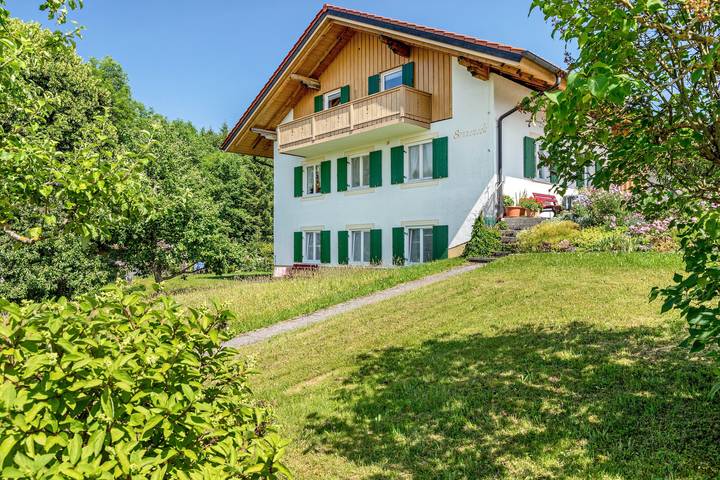 Ferienwohnung für 4 Personen, mit Balkon und Garten in Bad Kohlgrub