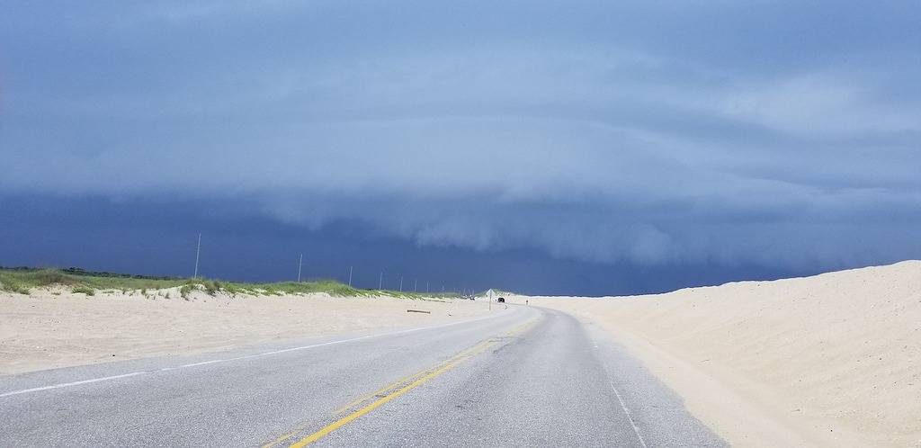 Ganze Wohnung, Kunstvoller Komfort zu Ehren der Seeleute und des Meeres in Avon (NC), Pamlico Sound