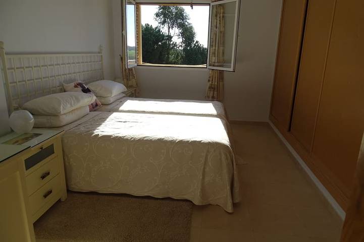 Secluded Villa with Pool & Hot Tub near Beaches, Golf, Islantilla & Ayamonte in Isla Cristina, Costa de la Luz