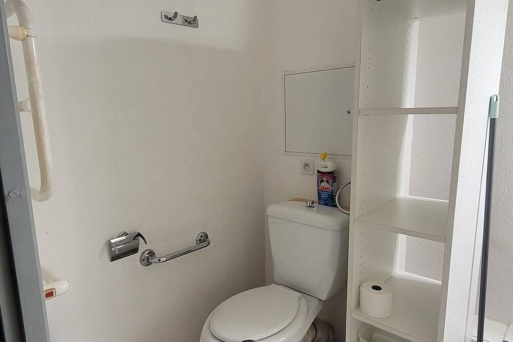 Entire apartment, Mountain apartment in the mythical village of Arreau in Arreau, French Pyrenees