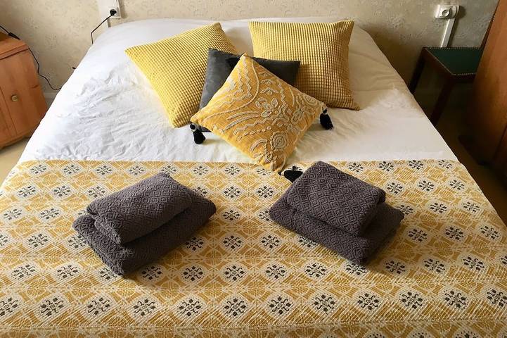 Location de vacances pour 8 personnes, avec terrasse à Le Boupère - 4