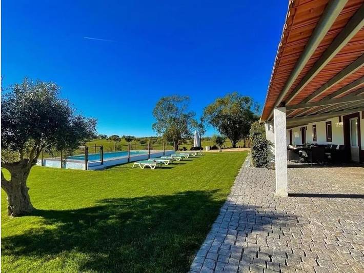 Casa de férias para 21 pessoas, com Varanda e Terraço e ainda Jardim and Piscina em Aljustrel