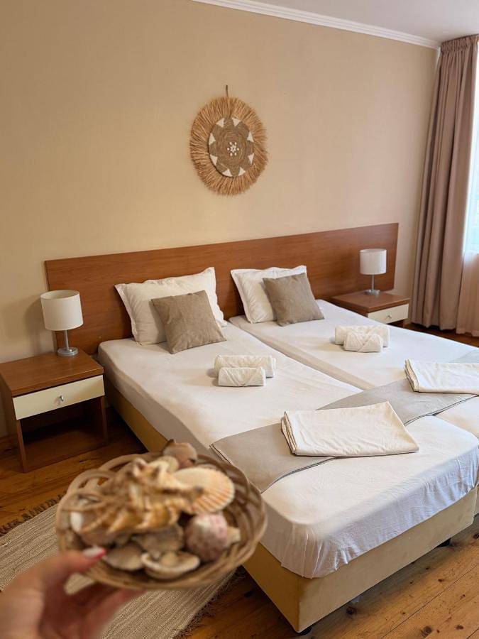 Maison d’hôte pour 2 personnes, avec Balcon et Terrasse ainsi que Jardin et Vue