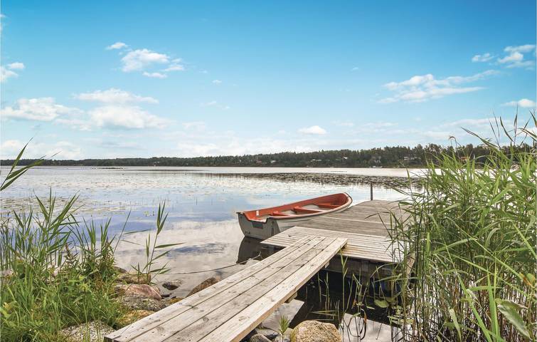 Ferienhaus für 6 Personen mit Terrasse in Mellerud, Vänern