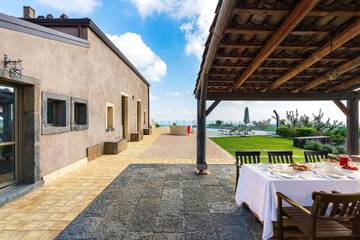 Casa Vacanza per 10 Persone in Zafferana Etnea, Parco dell'Etna, Foto 4