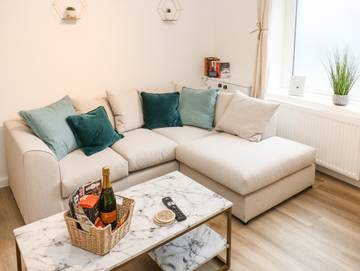 Holiday Home for 4 People in Buxton, Peak District, Photo 3