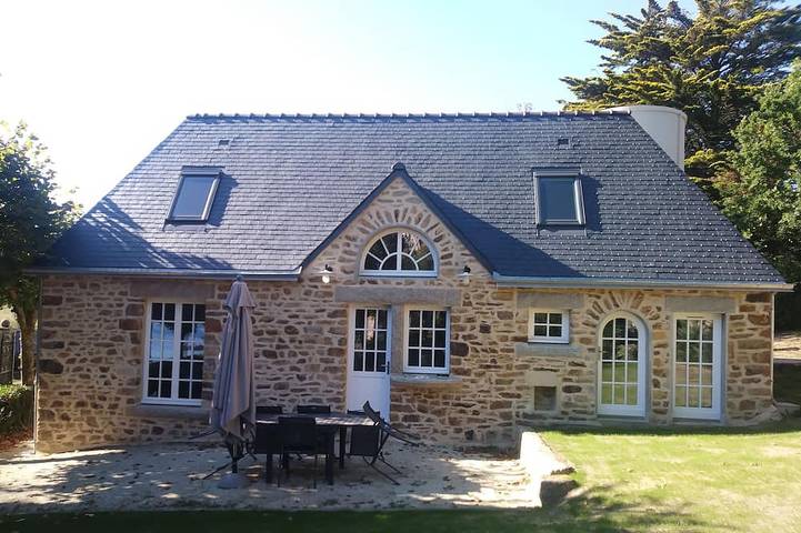 Gîte pour 6 personnes, avec terrasse et jardin, animaux acceptés dans Port Manec’h