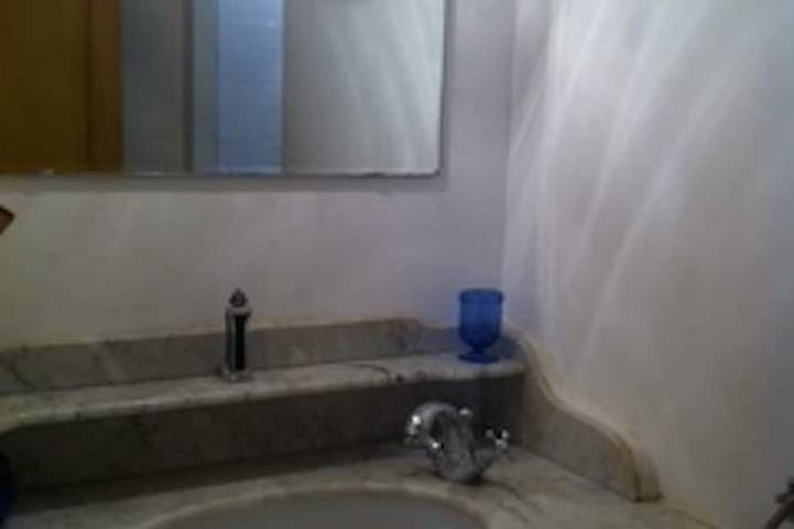 Location de vacances pour 9 personnes, avec terrasse ainsi que jardin et jacuzzi, animaux acceptés à Puyméras - 3