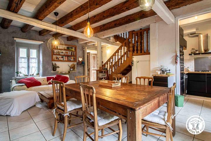 Gîte pour 4 personnes, avec jardin et terrasse à Campan - 3