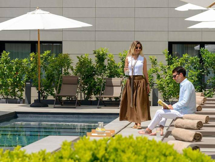 Hôtel pour 3 personnes, avec piscine et terrasse ainsi que sauna et vue, animaux acceptés