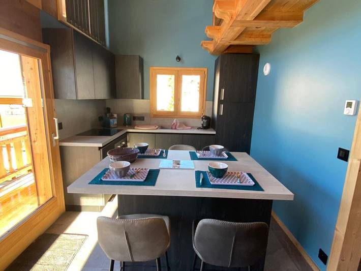 Chalet für 4 Personen, mit Terrasse in Les Portes du Soleil - 2