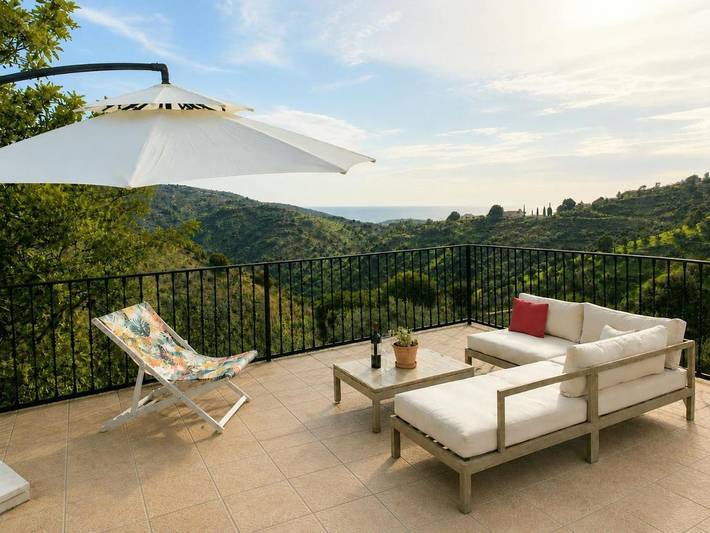 Casa rural para 4 personas, con Balcón y Terraza además de Jardín y Piscina en Moclinejo - 2