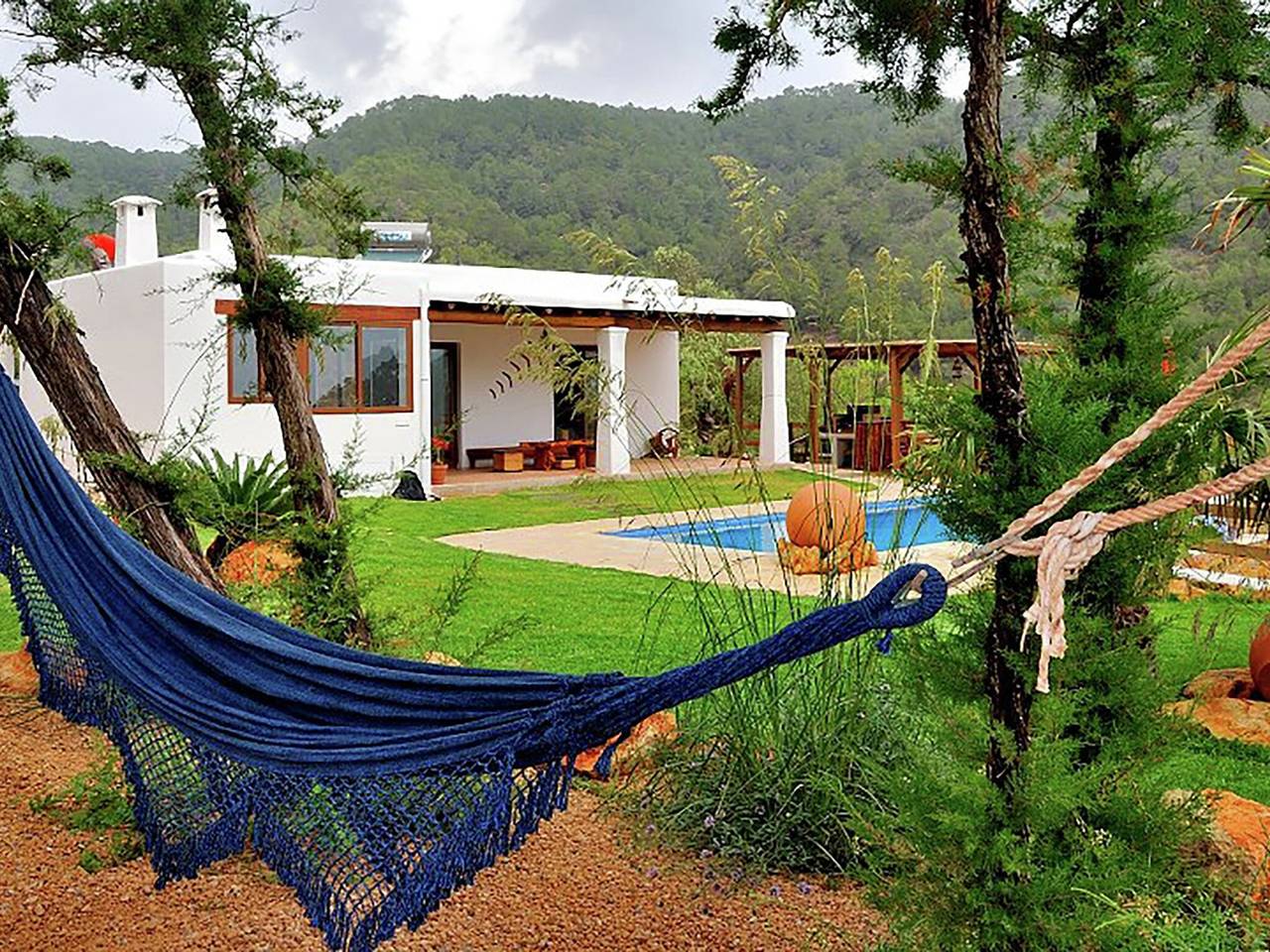 Bonito chalet con piscina in Cala San Vicente, San Juan Bautista