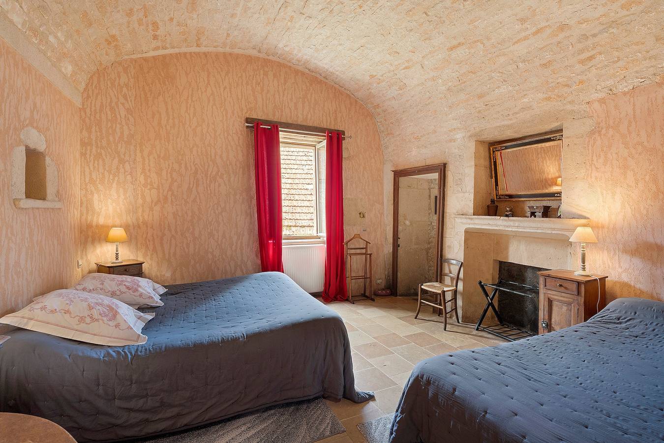 Chambres d'hôtes La Demoiselle – Chambre avec Wi-Fi in Aignay-le-Duc, Région de Montbard