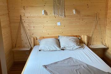 Camping pour 4 Personnes dans Digoin, Saône-et-Loire, Photo 1