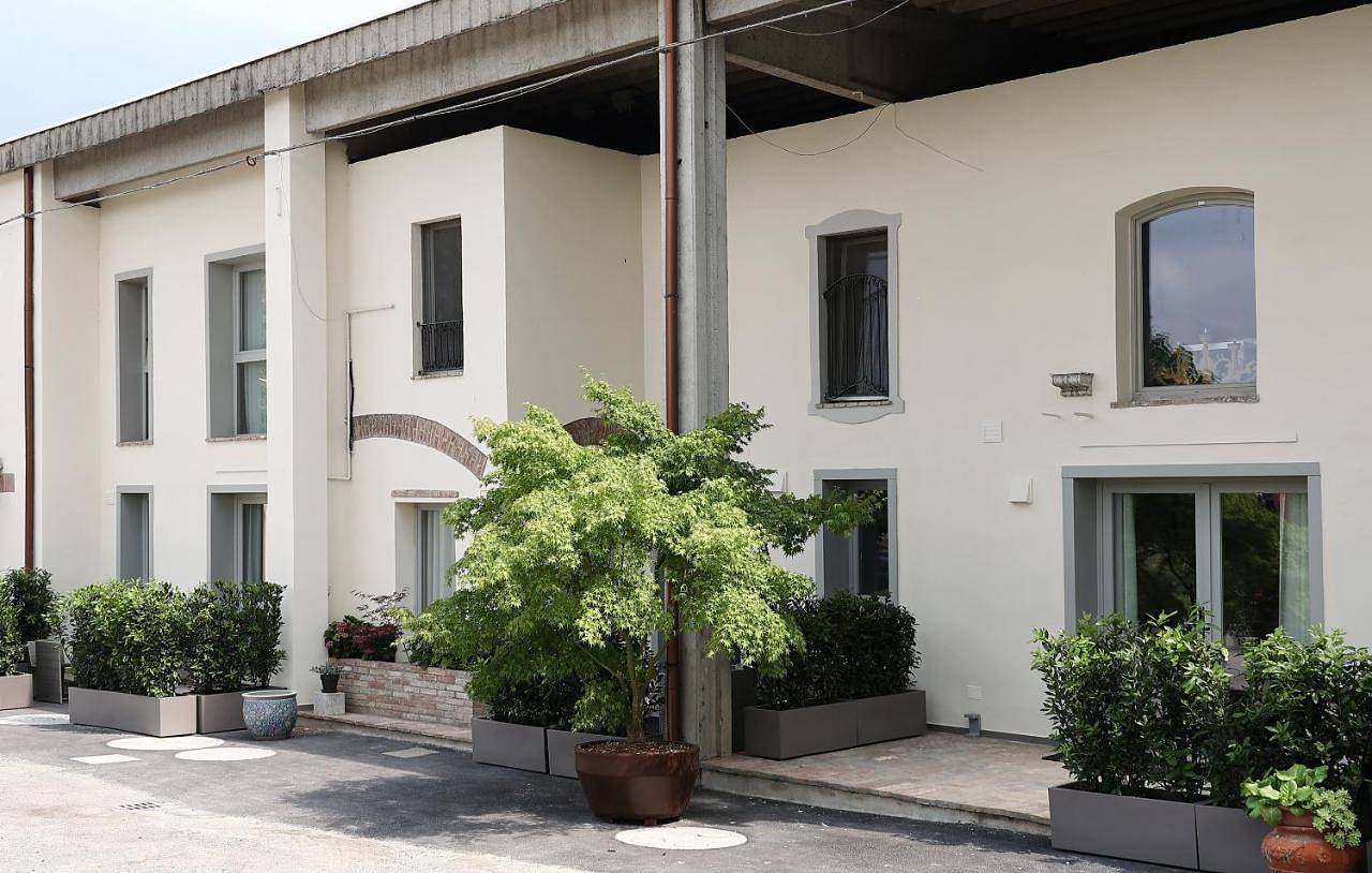Double Room with Private Bathroom in Formigine, Provincia di Modena