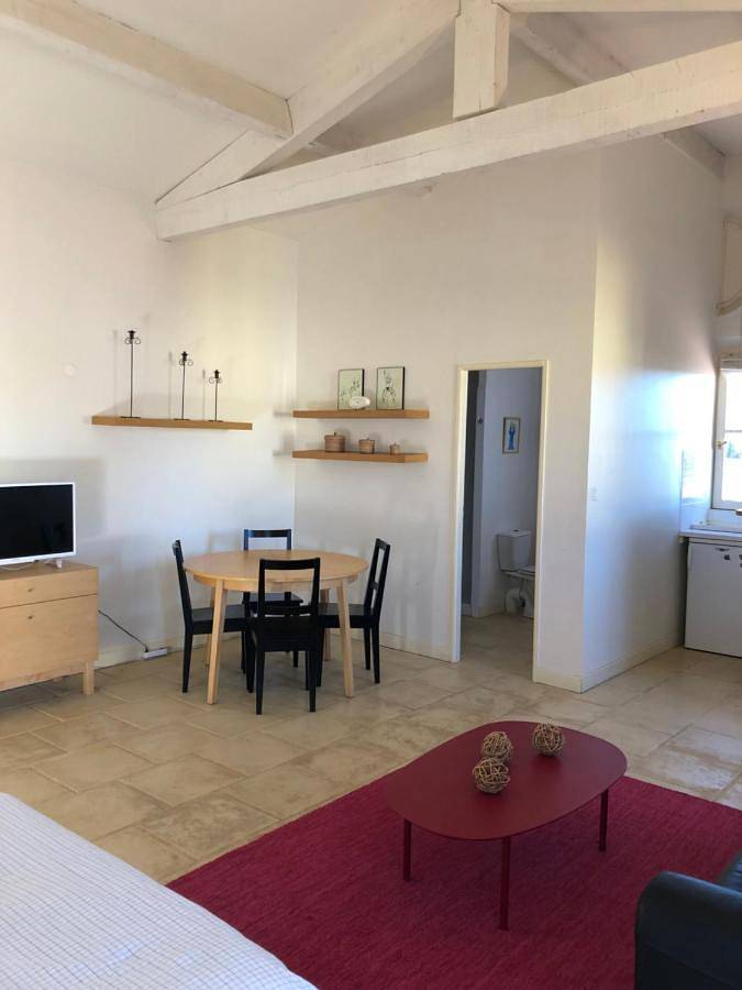 Gîte pour 2 personnes, avec jardin à Trets - 3