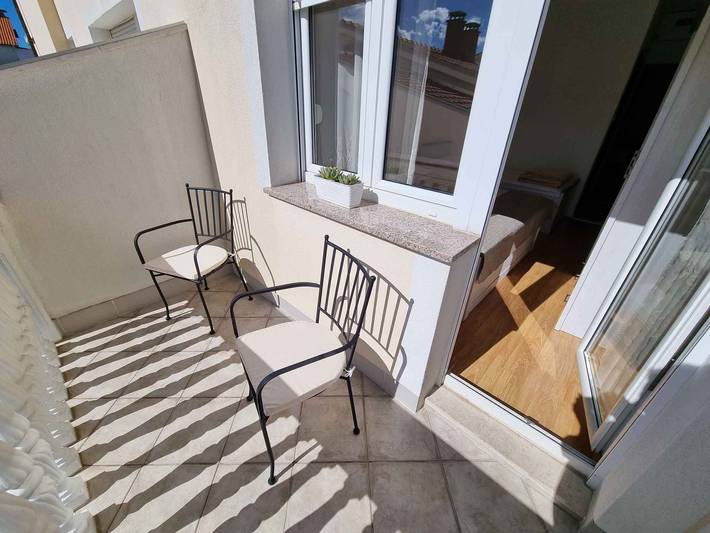 Gîte pour 5 personnes, avec Balcon et Jardin à Crikvenica - 4