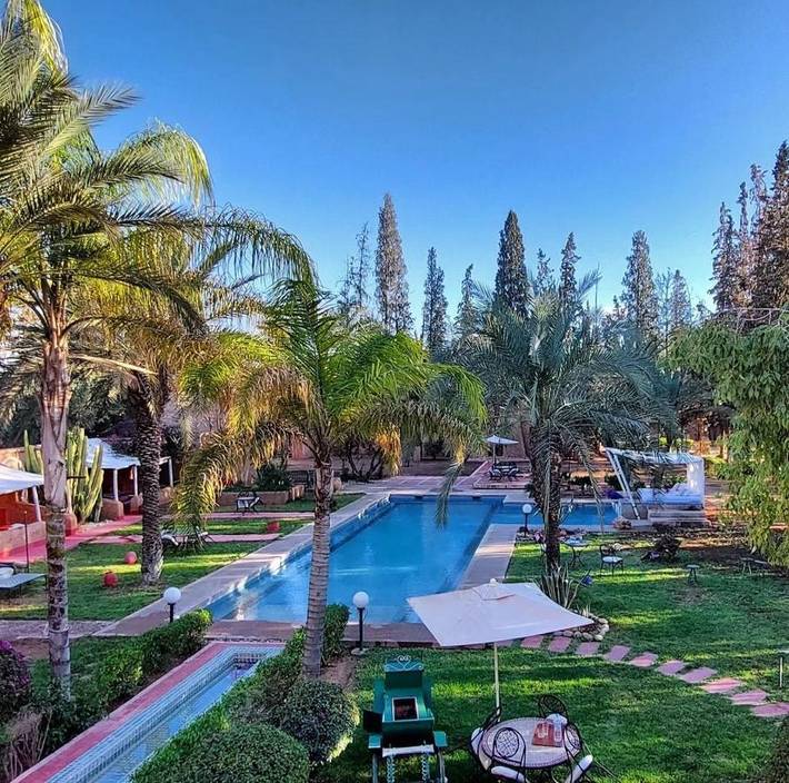 Riad pour 2 personnes, avec vue et jardin ainsi que sauna et piscine, animaux acceptés au Maroc