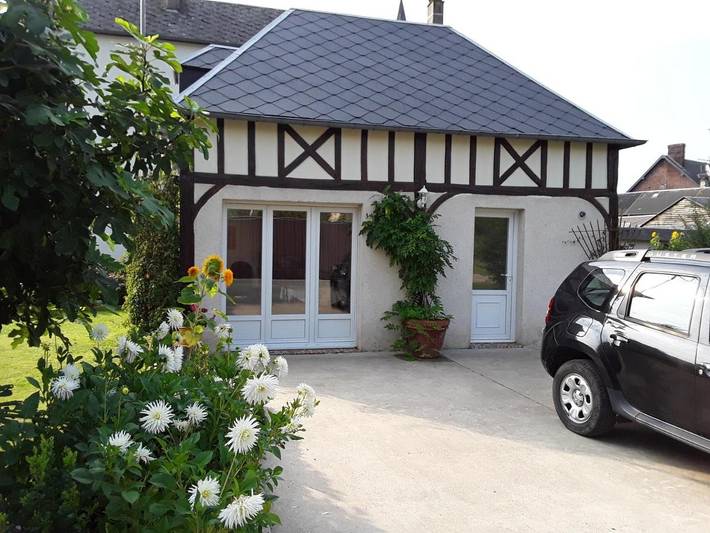 Location de vacances pour 5 personnes, avec Terrasse et Jardin à Serquigny