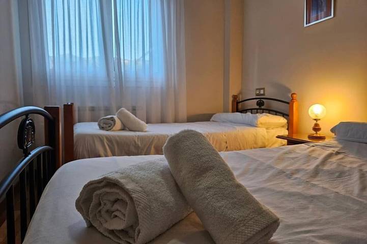 22A02 Apartamento moderno Arriondas in Arriondas, Côte Cantabrique