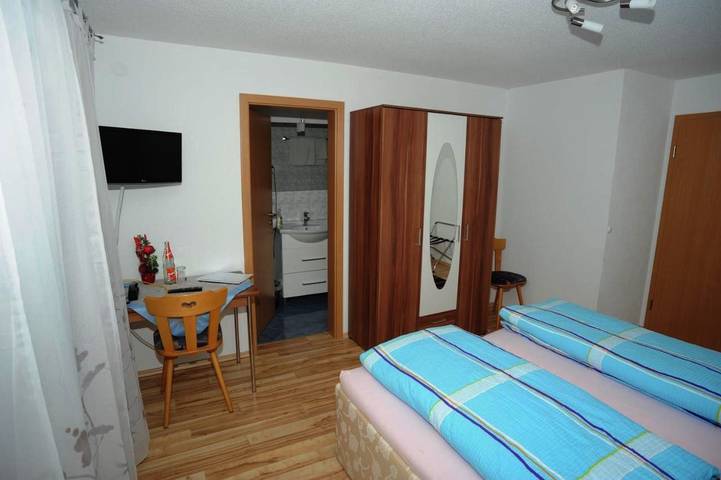 Ferienhaus für 2 Personen, mit Terrasse und Ausblick in Gottmadingen - 2