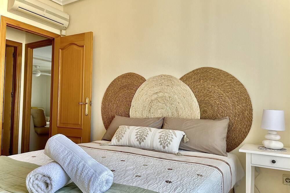 Appartement entier, Appartement avec vue montagne et mer, parking in Mar Menor, Costa Cálida