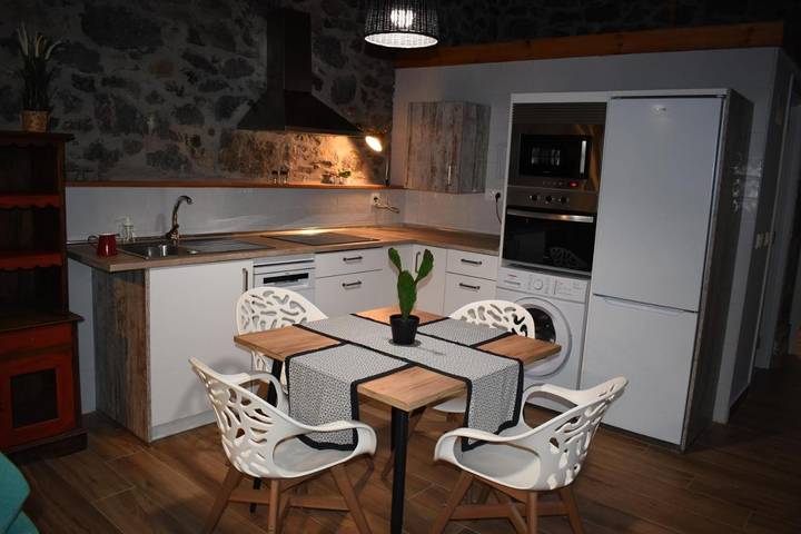 Gîte pour 2 personnes, avec vue et jardin à Ramales de la Victoria - 2