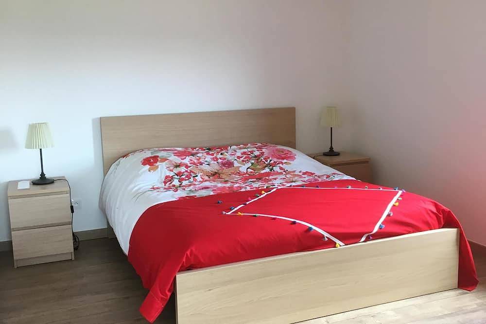 Le Petit Sud: Villa 6/8 Personen mit Garten, Bouleplatz und Terrasse in Le Val, Brignoles Region