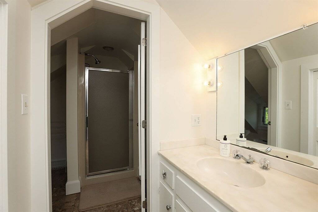 Ganze Wohnung, Steps to Mother`s Beach! - so close you can smell the ocean in Kennebunk, York County