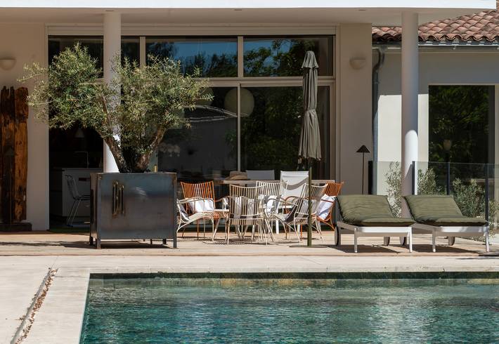 Location de vacances pour 10 personnes, avec terrasse et jardin à Nîmes - 3