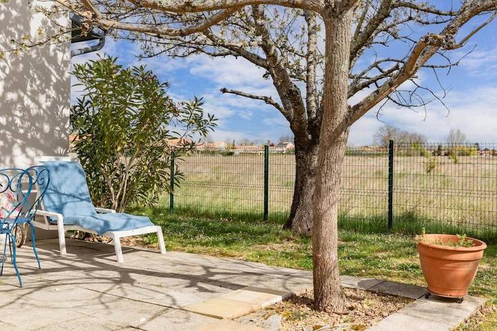 Location de vacances pour 6 personnes, avec terrasse et jardin à Léguevin - 3