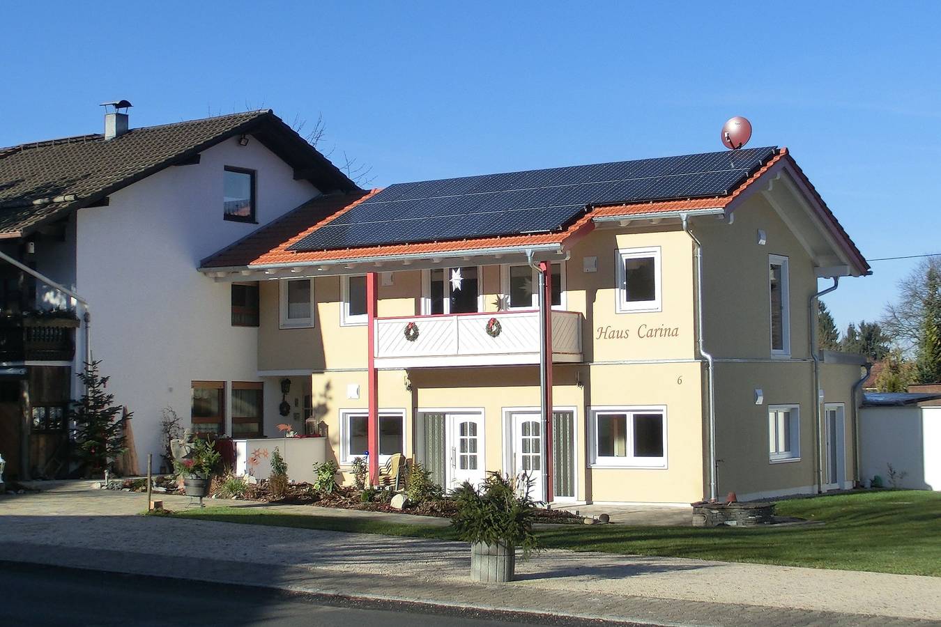 Ganze Ferienwohnung, Haus Carina - Ferienwohnung Nr. 6, 45 qm Erdgeschoss, 1 seperates Schlafzimmer in Bad Endorf, Chiemsee