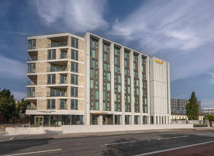 Hotel für 3 Personen, mit Ausblick in Dublin