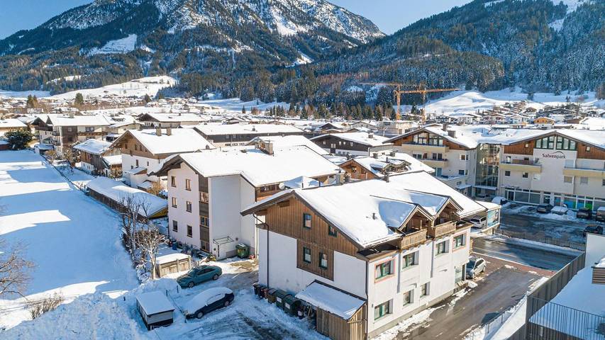 Appartement voor 8 personen, met balkon in Brixen im Thale