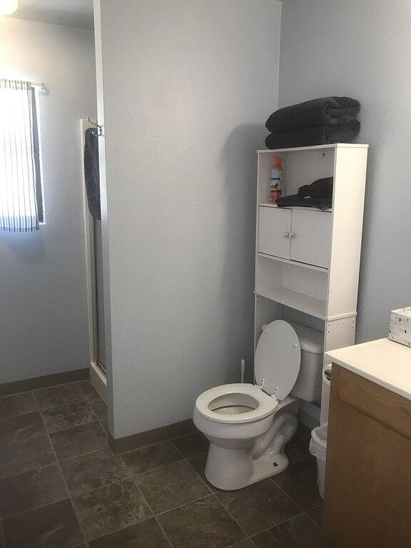 The Terrace House, country living. in Shasta County